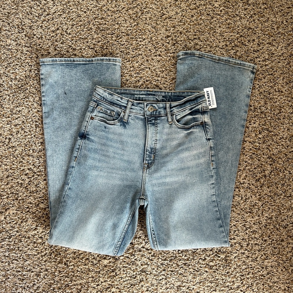 Old Navy Higher High Rise Flare NWT